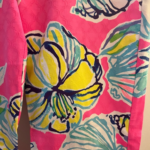 Lilly Pulitzer pants with good stretch fun bright pink. Size 12 - Picture 2 of 5